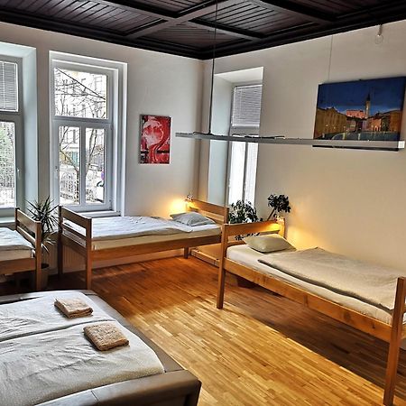The Villa, Ljubljana City Center Экстерьер фото